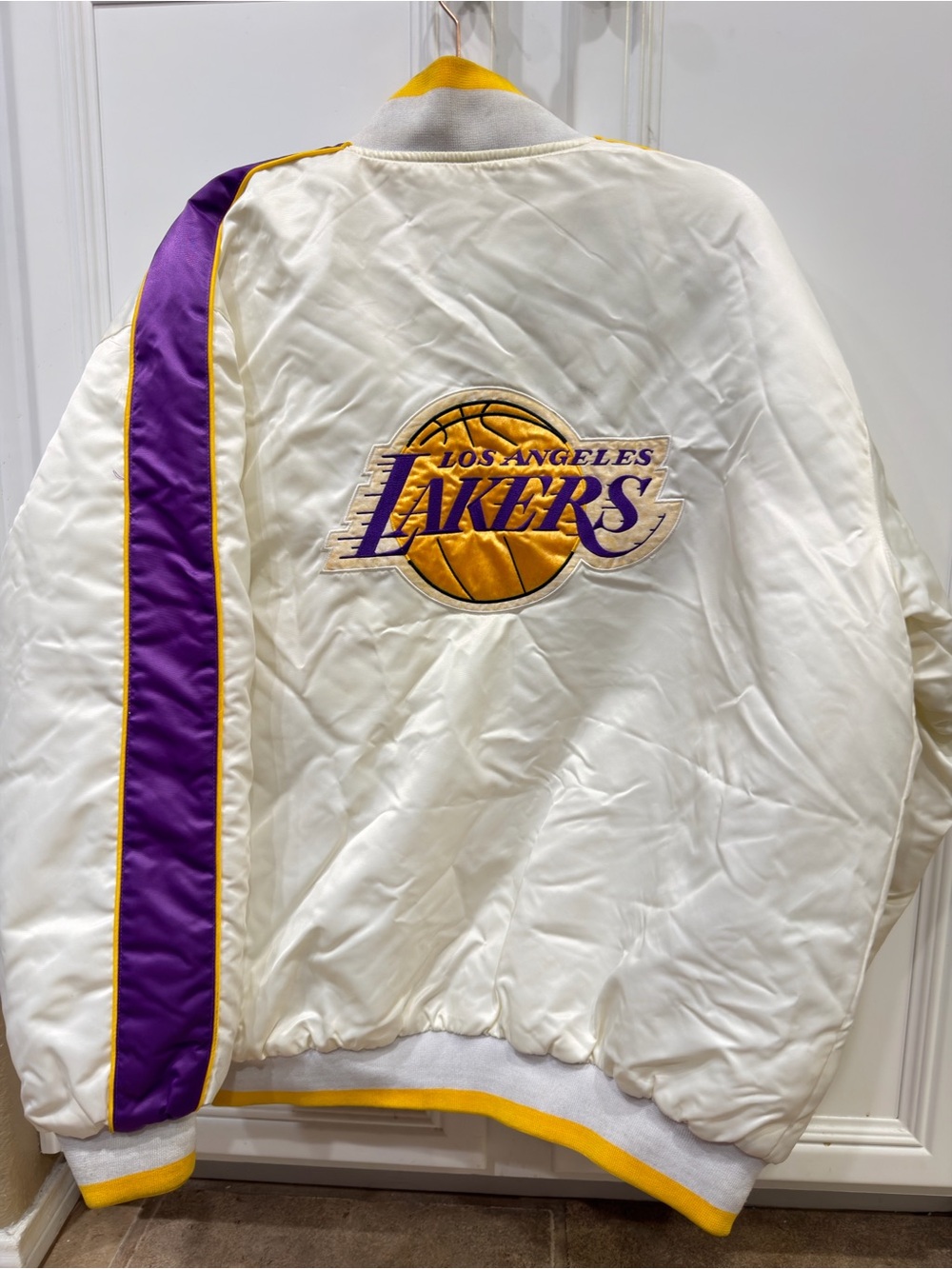 NBA Los Angeles Lakers White Satin Jacket with Purple & Gold Trim - Picture 5 of 5